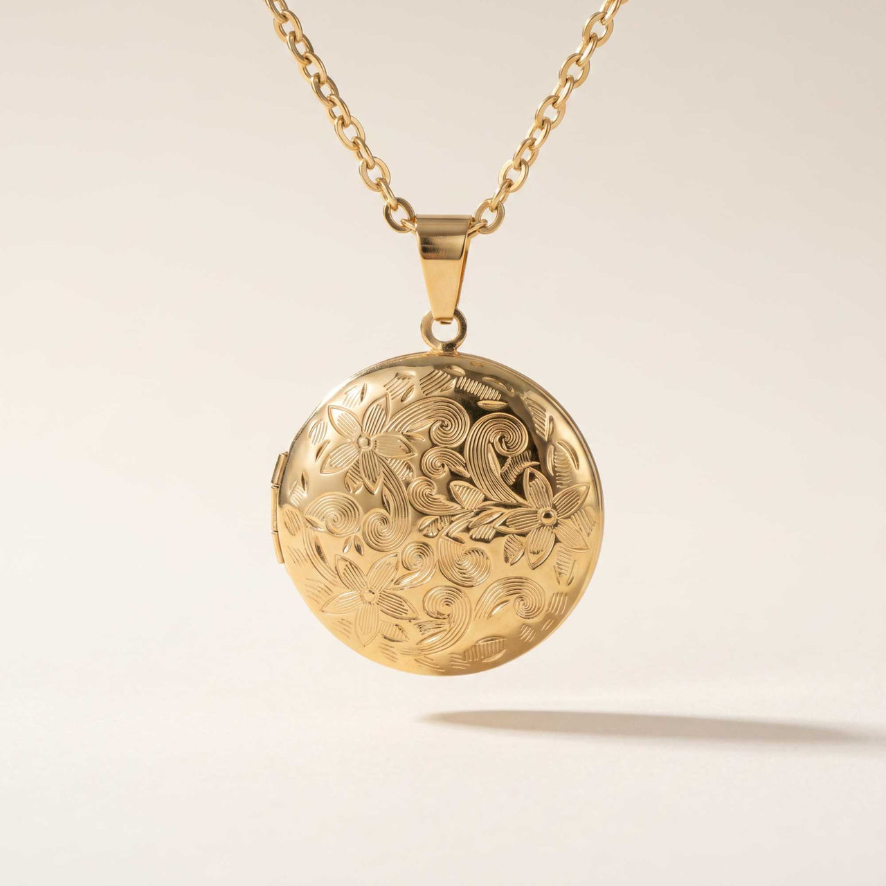 Floral Round Photo Locket Necklace
