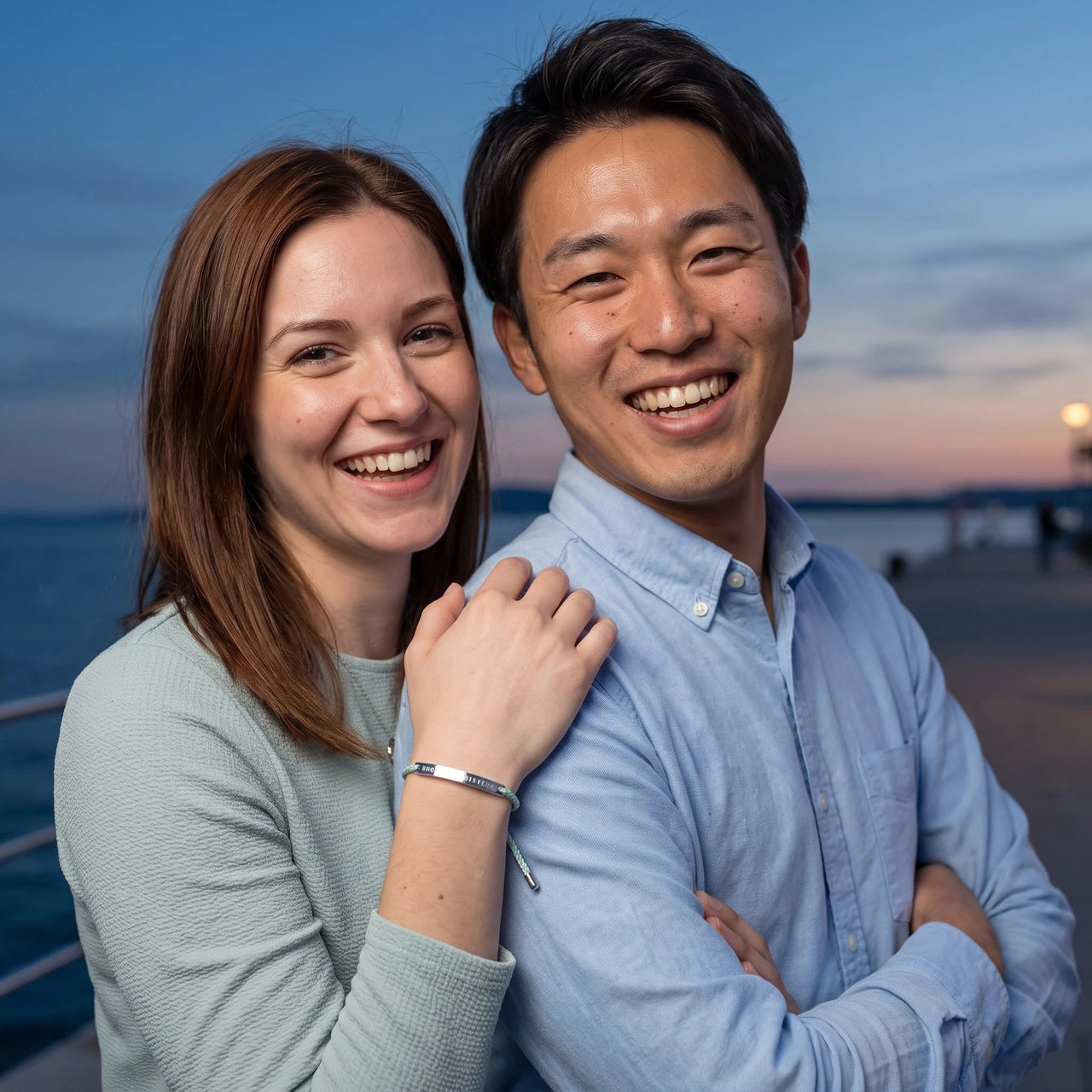 Stainless steel bracelet — worn by a couple, silver | SKU: lamenthe-wg